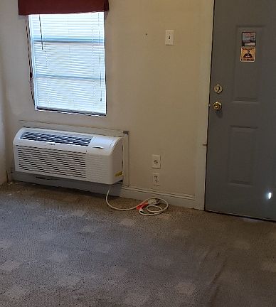 2nd image of 1107 Odeon St