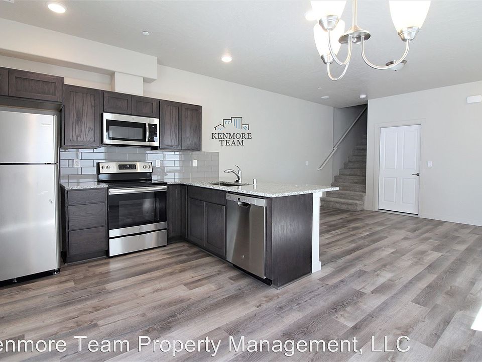 1st image of 5772 W Albany Pl #110