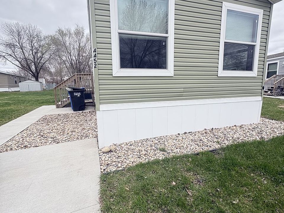 1st image of 4452 La Casa #109