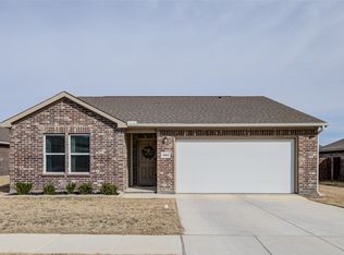 905 Avagail Ave, Springtown, TX 76082