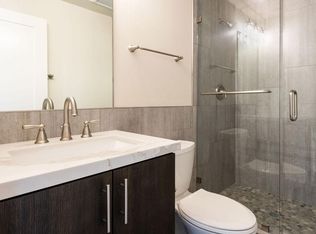 1036 Tourmaline St #E, San Diego, CA 92109