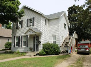 626 W 9th St, Winona, MN 55987