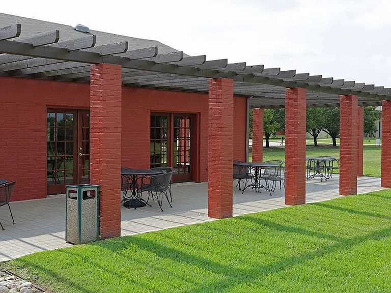 Modern Waco Living Zero Deposit Apartments Near Baylor, 1800 Waco — Photo 136