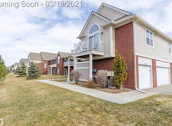 2nd image of 27088 Carrington Pl