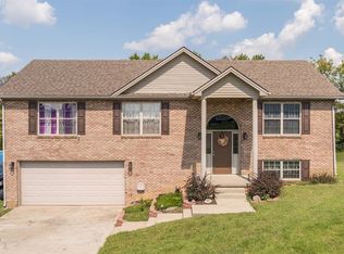 397 Kings Trace Dr, Berea, KY 40403