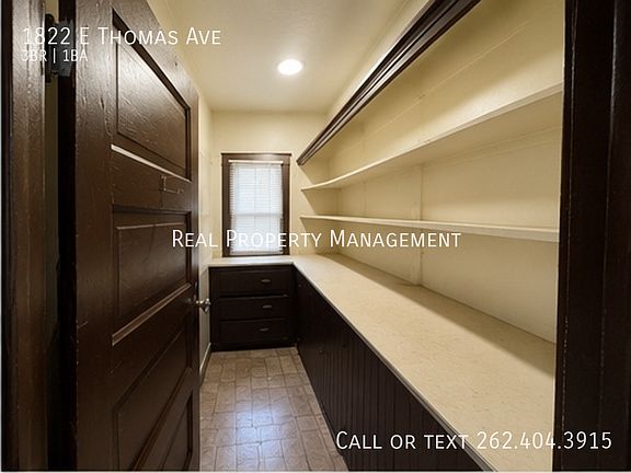 3rd image of 1822 E Thomas Ave