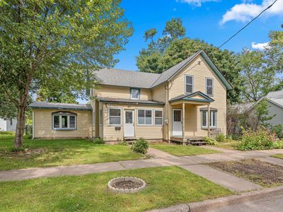 217 N 2nd St, New Richmond, WI, 54017