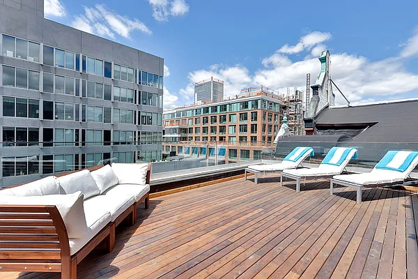 Sold by Corcoran | media 8