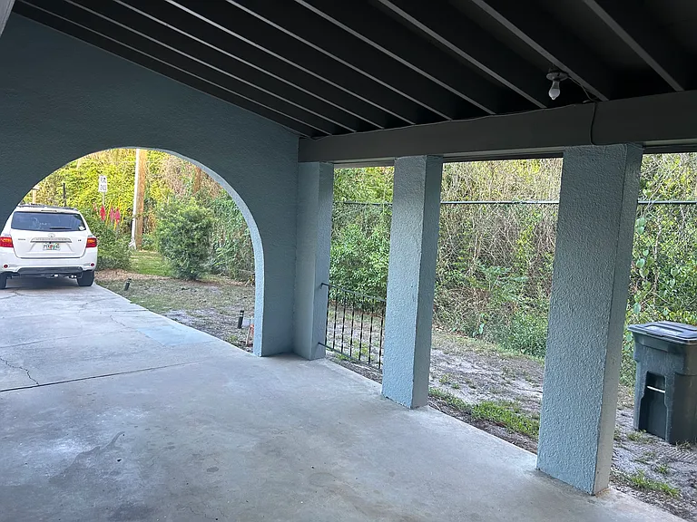 250 Cedarwood Dr — Photo 3