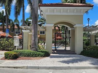 3311 Merrick Ln #902, Pompano Beach, FL 33063
