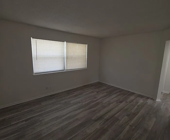 113 E Park Ave #B — Photo 7