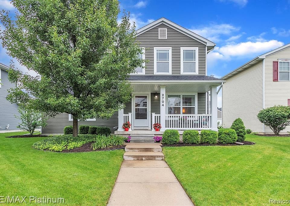 1st image of 2704 Tapestry Dr