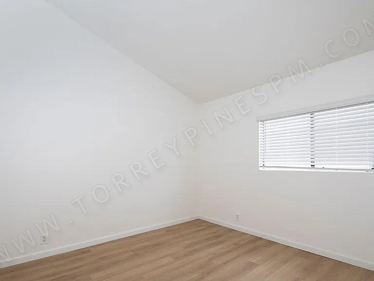 3111 Meade Avenue — Photo 9