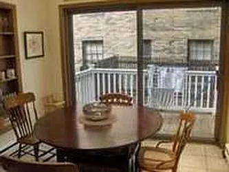 Rented by Metropolis Real Estate of Manhattan