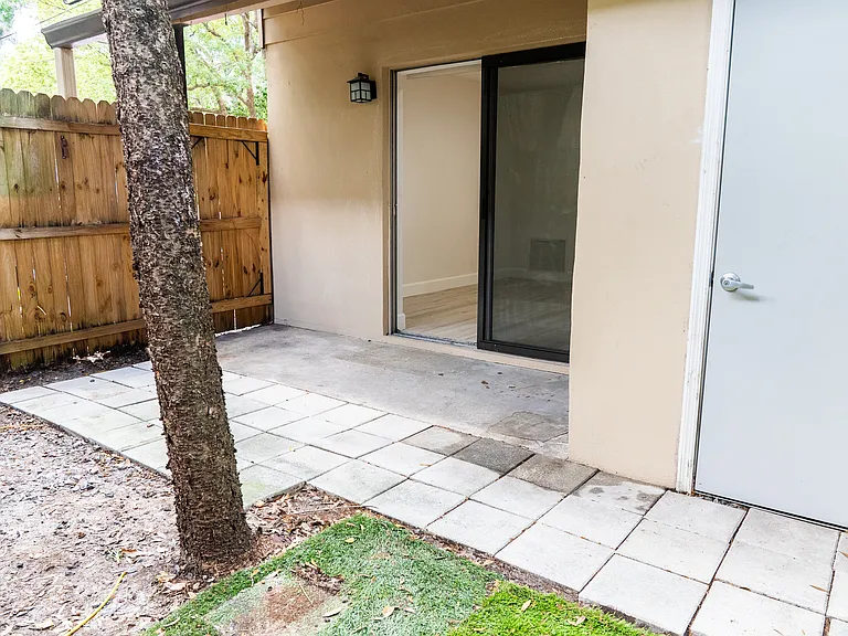 517 S Summerlin Ave #517 — Photo 10