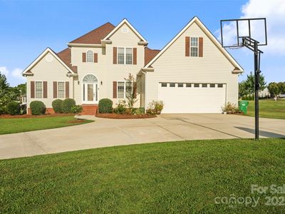 215 Birchwood Ct, Oakboro, NC, 28129
