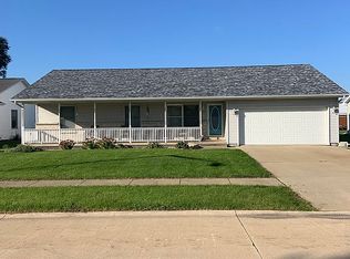 1169 Swan Dr, Bradley, IL 60915
