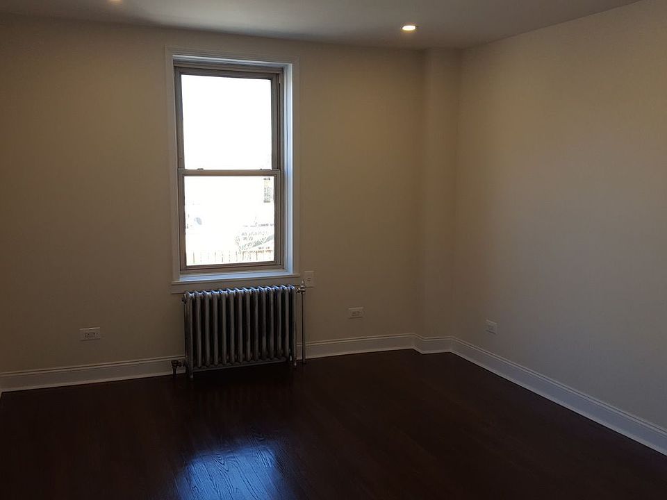 1st image of 4310 48th Ave #5N