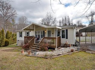 84 Ducker Rd, Arden, NC 28704