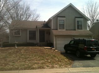 1030 68th St, Windsor Heights, IA 50324