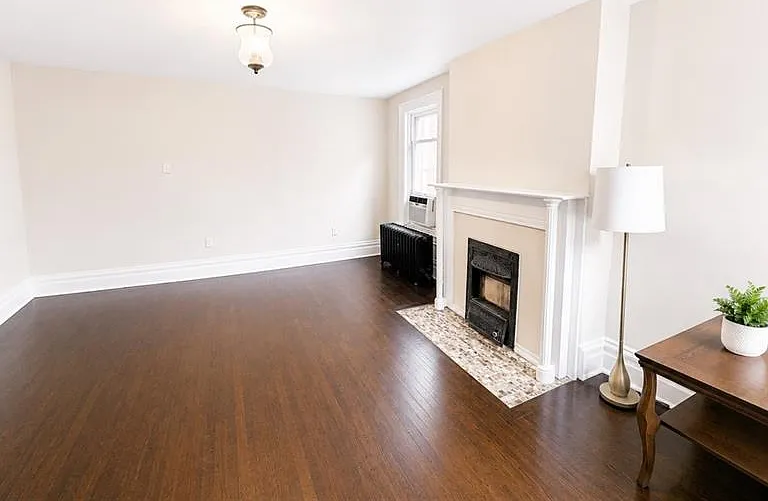226 S Pacific Ave #2R — Photo 7