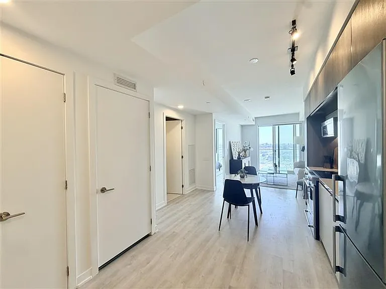 185 Millway Ave #1.5 — Photo 11