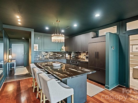 5th image of 333 W Trade St Unit 1301