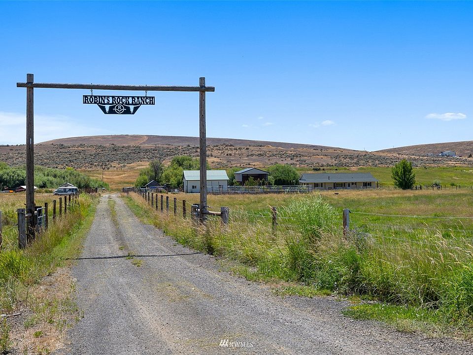 Welcome to the Ranch! Bring your horses & cattle!