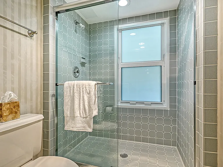 2109 Gulf Of Mexico Dr #1203 — Photo 17