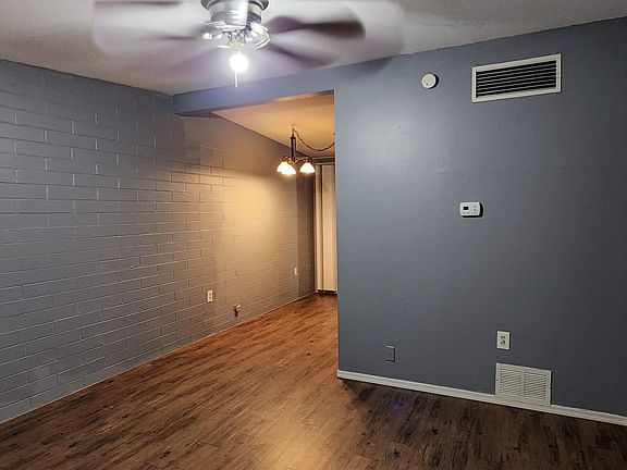 2nd image of 3423 E Flower St #10924192