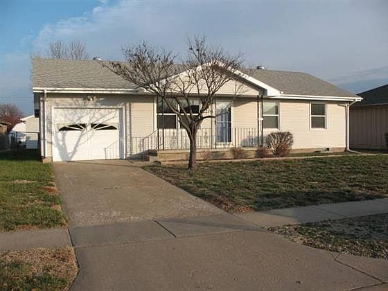1st image of 2203 Shalimar Dr