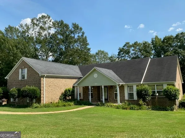 1135 Oak Hill Rd, Covington, GA 30016