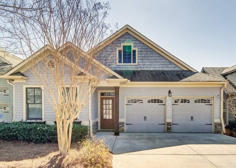 1st image of 231 Highland Village Ln