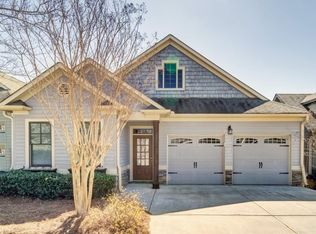 231 Highland Village Ln, Woodstock, GA 30188