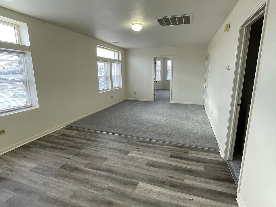 Livingroom & Diningroom