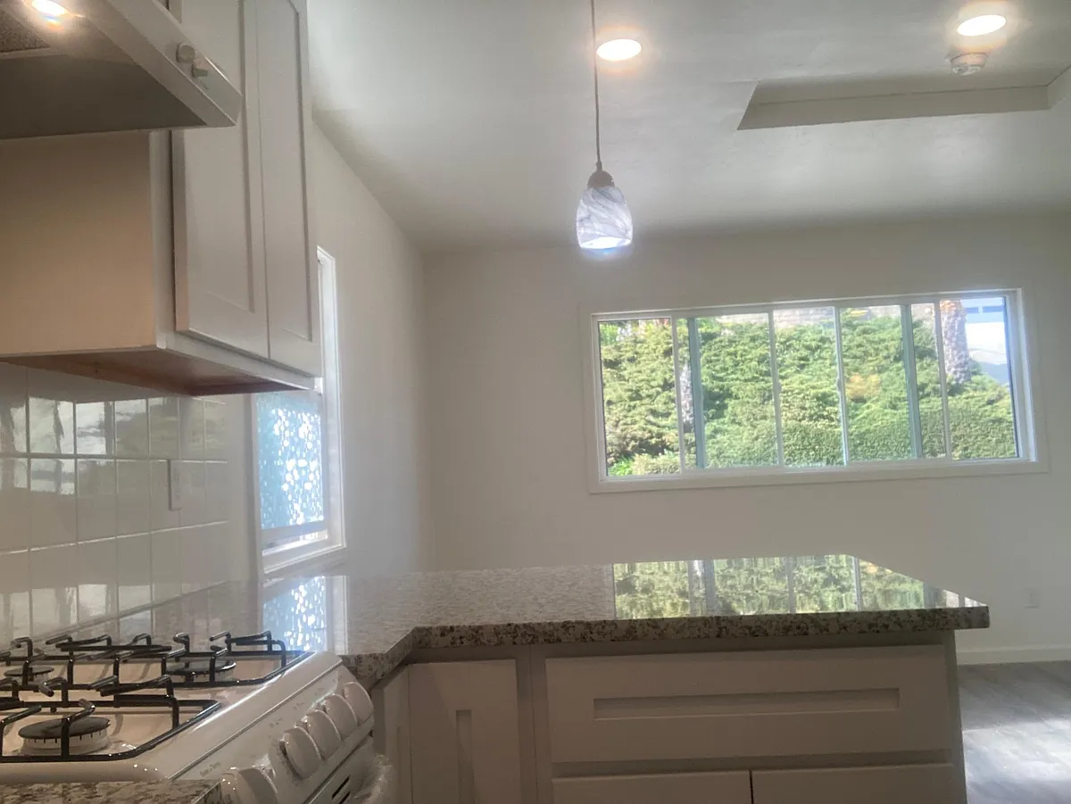 Building Photo - 1053 Escalona Dr
