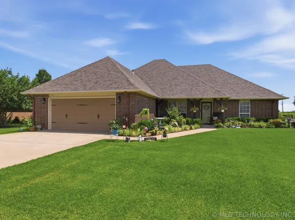 5801 Saddle Ln, Skiatook, OK 74070