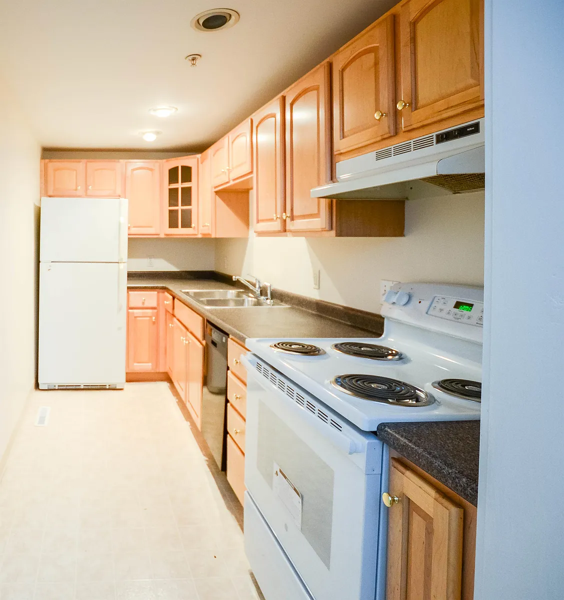 Building Photo - 71 Grove St #3