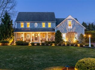 165 Delano Dr, North Kingstown, RI 02852