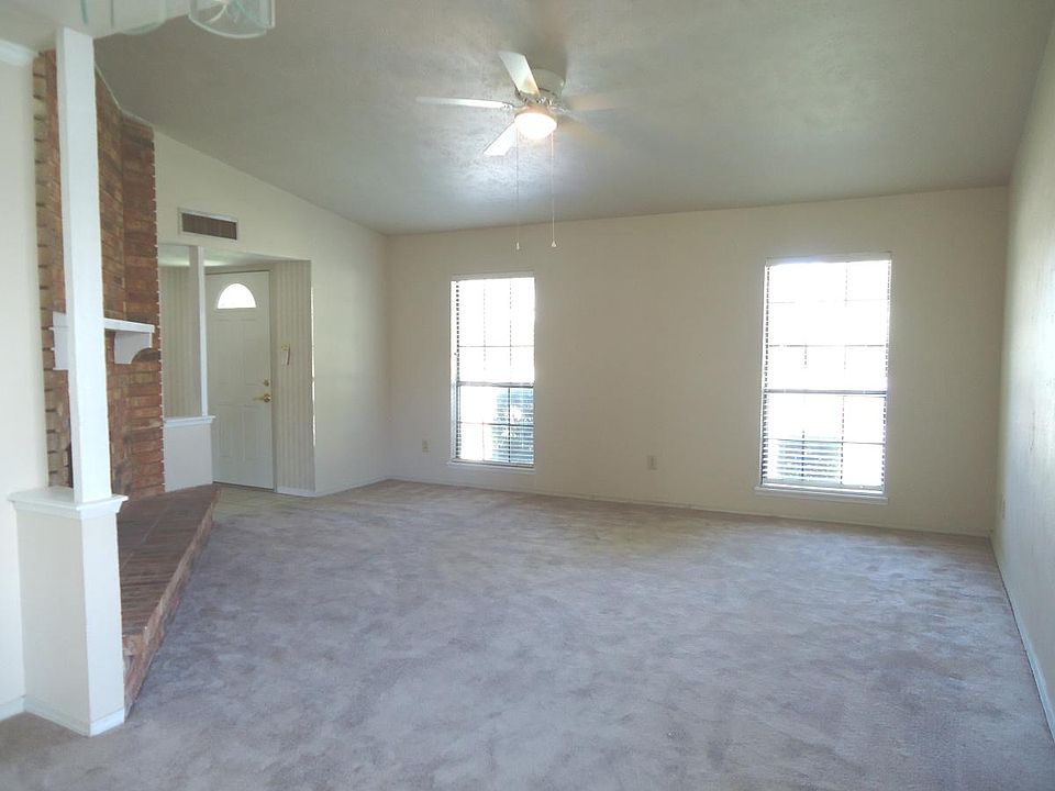 Formal Living Room