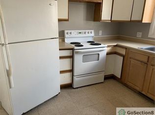 208 Northampton Ave, Springfield, MA 01109