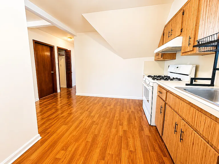 2150 82nd St #3 — Photo 5