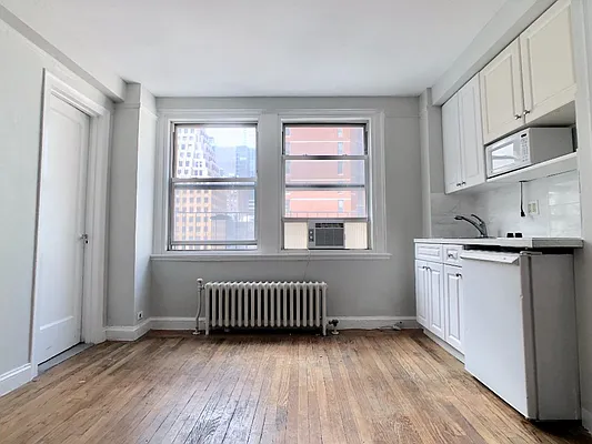 Rented by Sovereign Associates | media 4