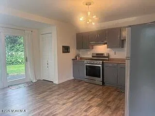 3 bed, 1272 sqft, $2,600 — Photo 3
