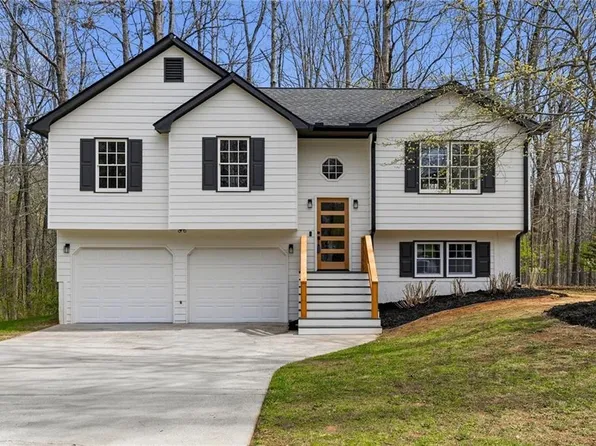 891 Nottingham Dr, Douglasville, GA 30134