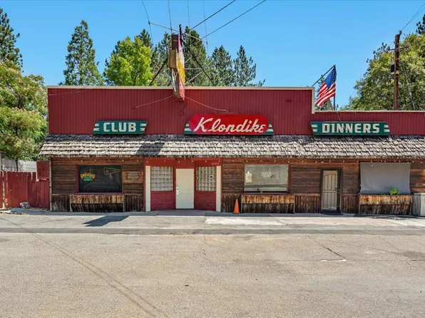 21375 Main St, Lakehead, CA 96051