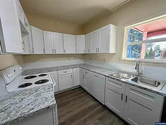 2 bed, 1308 sqft, $2,300 — Photo 3