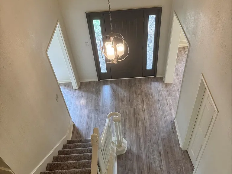 20111 Yorkway Dr — Photo 14