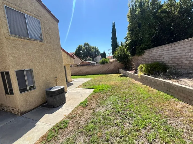 15377 Bambi Ct — Photo 32