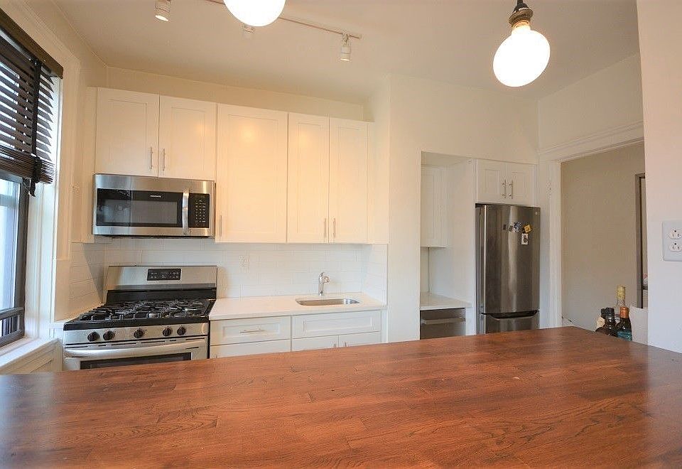 1st image of 2031 Bedford Ave #2